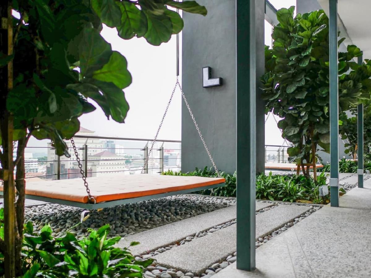 Tropicana 218 Macalister Netflix Seaview Apartment George Town
