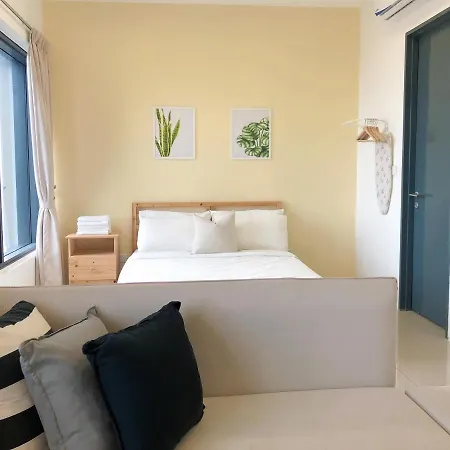 Tropicana 218 Macalister Netflix Seaview George Town Exterior photo