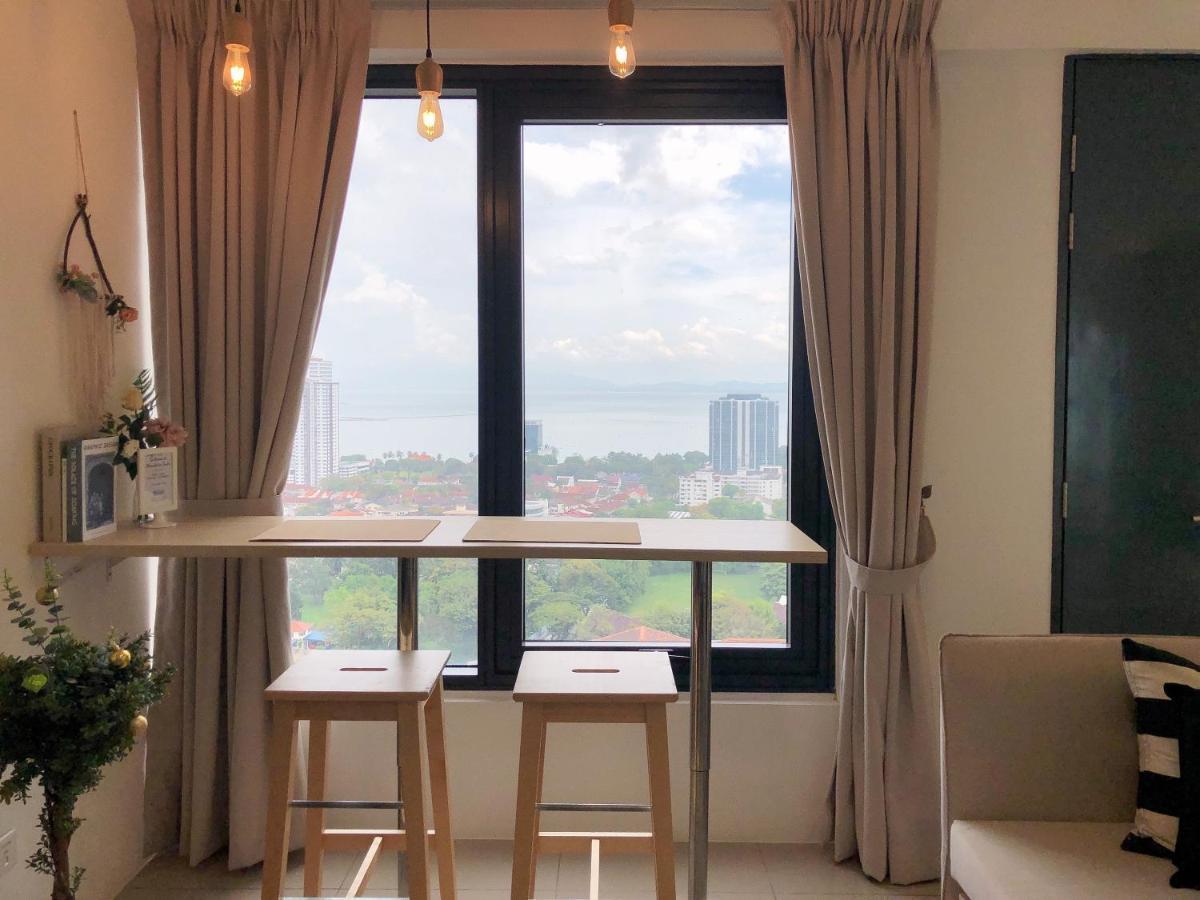 Tropicana 218 Macalister Netflix Seaview